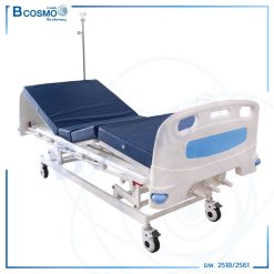 เตียงผู้ป่วยมือหมุน 3 ไกร์ ราวสไลด์สูง สีฟ้า YD-S301