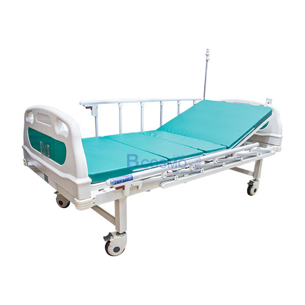 เตียงผู้ป่วยไฟฟ้า 2 ไก ราวสไลด์สูง สีเขียว YYY-B01A,B01PB